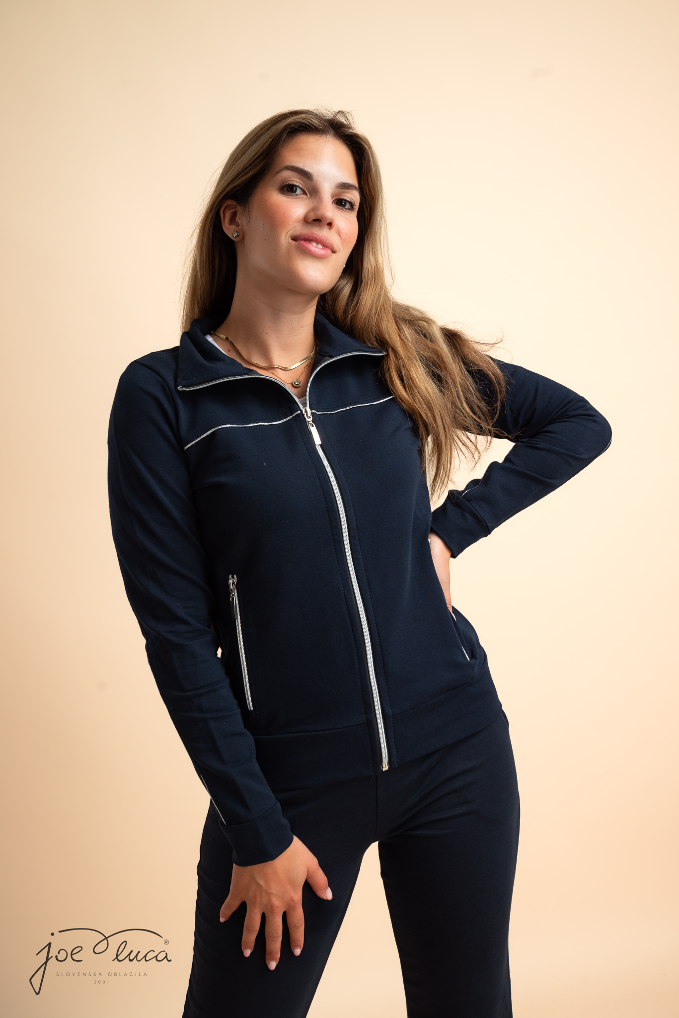 JAKNA BERNA PLAVO SREBRNA