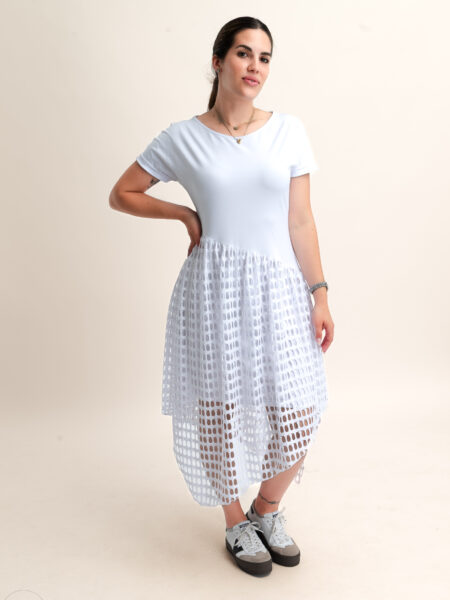 HALJINA KARMEN BIJELA