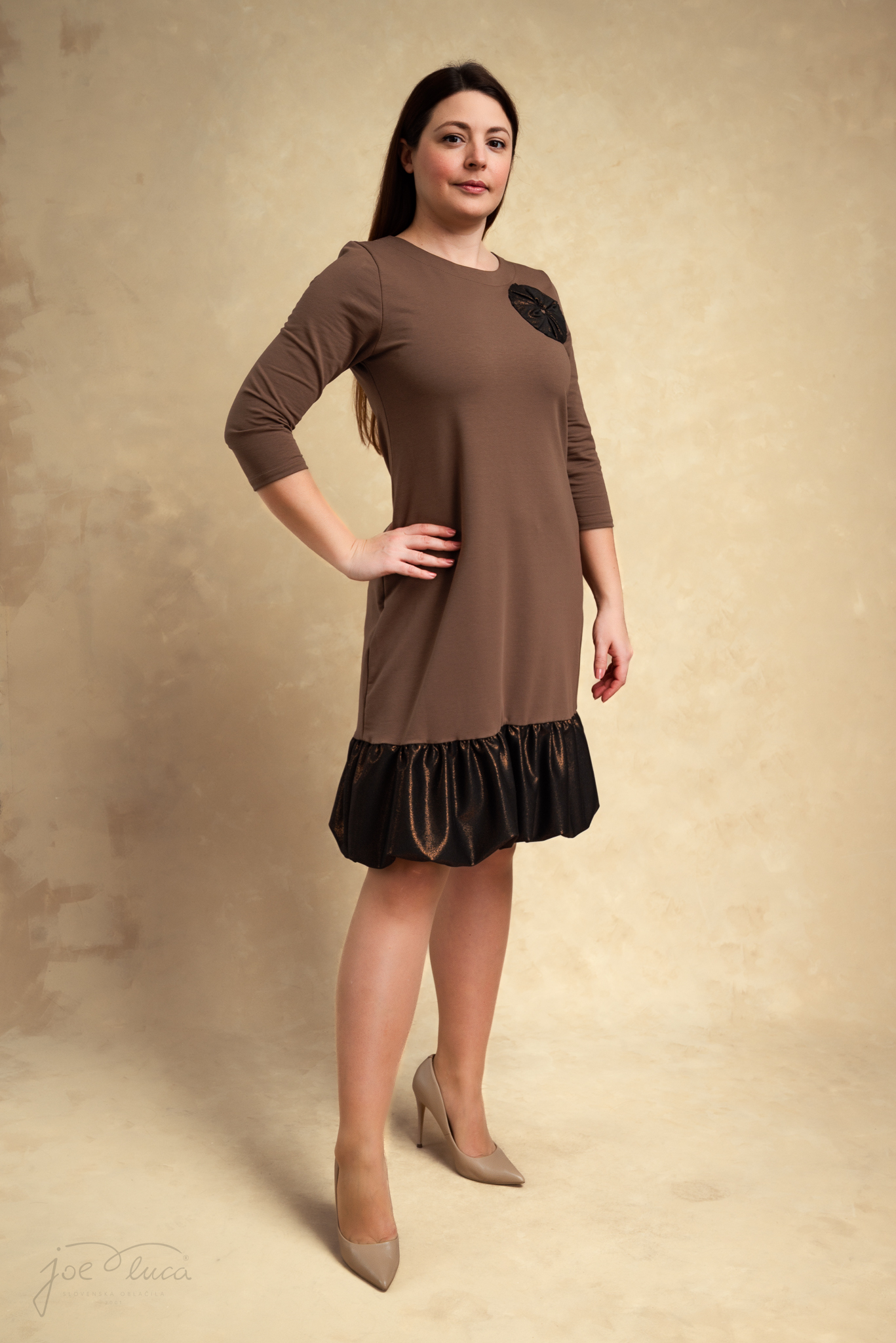 HALJINA ELISIA SMEĐA